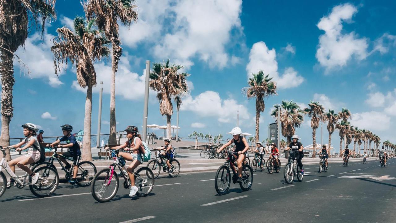 Bugrashov * Tel Aviv